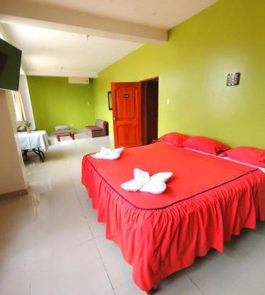 Tahuari Hotel