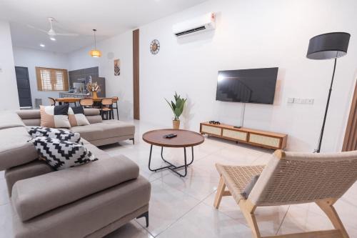 Taiping Bali Home 5R3B, 7mins-Tpg Lake Gardens
