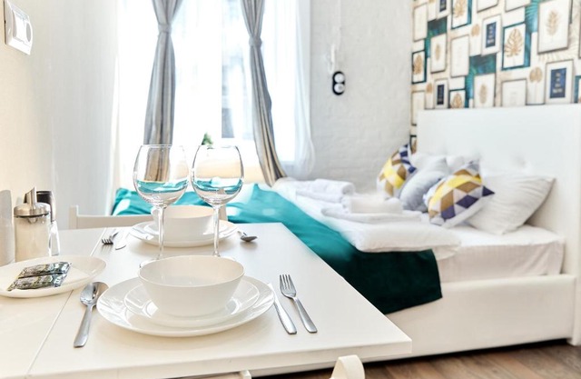 TakeRoom Марата 77