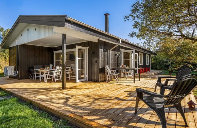 "Tameran" - 1km from the sea by Interhome