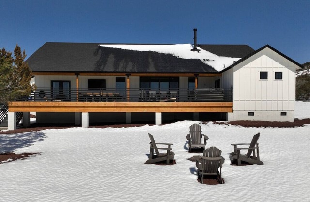 Tangerine Sky Ranch Cabin