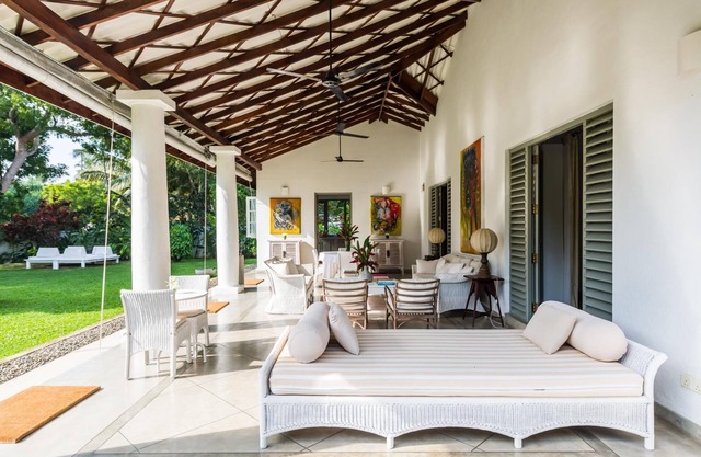 Taru Villas Mawella - Kurumba House