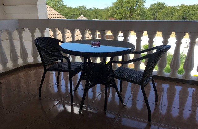 Tashatha Hotel