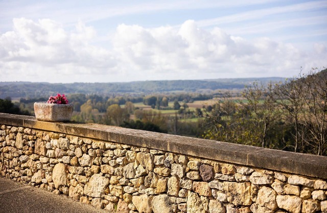 Tasteful holiday home in Marnac with garden