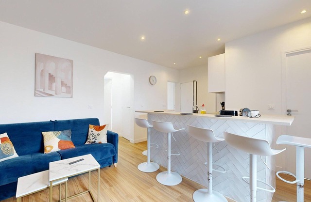 TBS 185 - Superb apartment in Montreuil