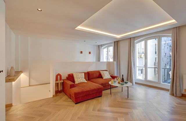 TBS 199 - Majestic apartment in the heart of Paris