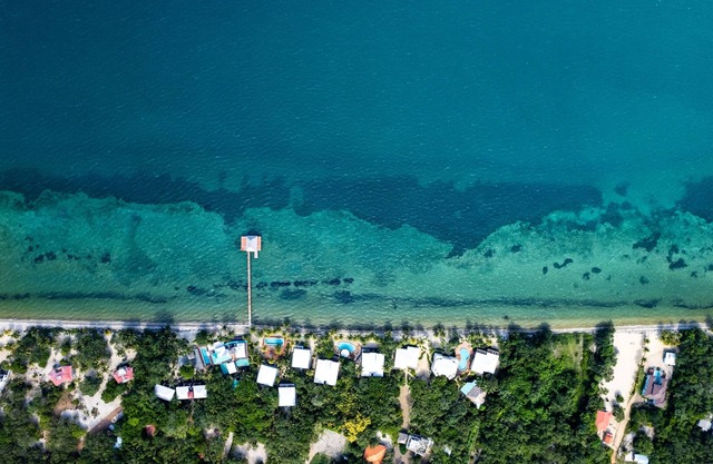 TBS North- Beachside-10 Room Large Family Complex