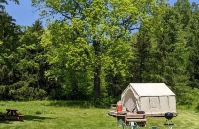 Tentrr Signature Site - Pastoral Paradise on 42-Acre Farm Close to NYC
