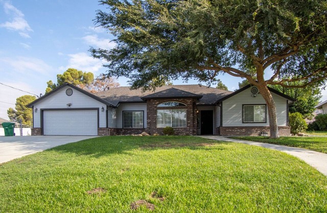 The 13th Hole House at River Island Golf Course