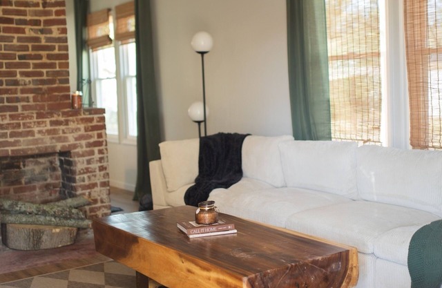 THE 1928 located in Historic Downtown Murfreesboro Where Vintage and Modern meet