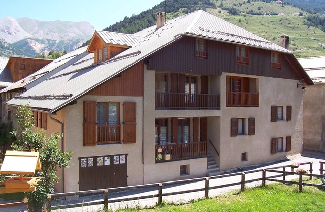 The 4 seasons in the Parc du Queyras, hikes for all.