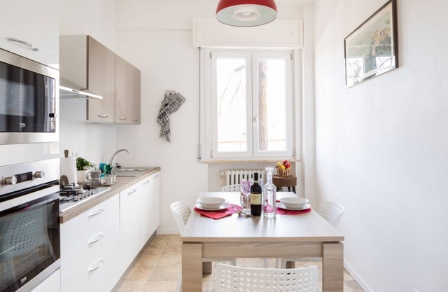 The apartment is located on the raised ground floor of a building with an elevator, not suitable for the disabled. There are steps to access the elevator.In 66 square meters of space, it comfortably accommodates four people with a double bedroom and a be