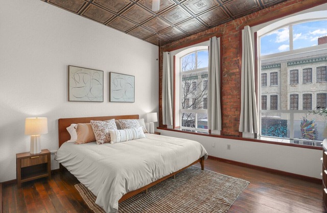 The Aspen: Downtown Cory Block Apartment