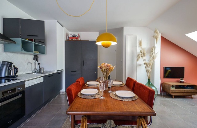 The Azalea, beautiful quiet apartment for 4 people!