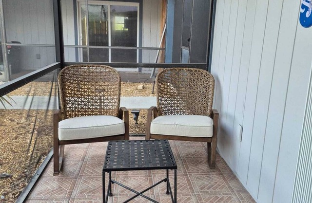 The Beach by SWFL-Villas, cozy2-bedroom town house in Fort Myers with pool