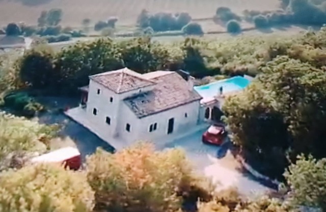 The Belvédère: sur1ha, calm, sublime panorama, swimming pool, nature. air conditioner...