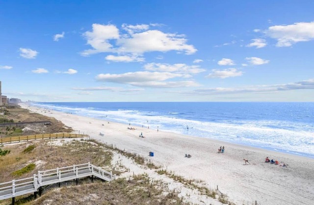 The best location, Spacious ocean view 7BR +pool