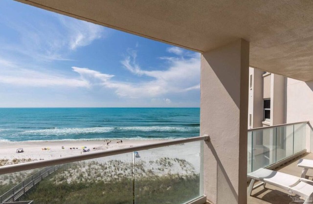 The Best Time to Come to the Beach! Fall Specials!