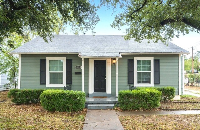 The Central Cottage: 7 mins from Magnolia Table, Silos, Baylor & Downtown Waco