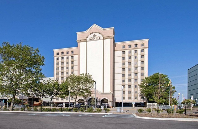 The Colony - Oceanfront 2BR/2BA - Great Views!