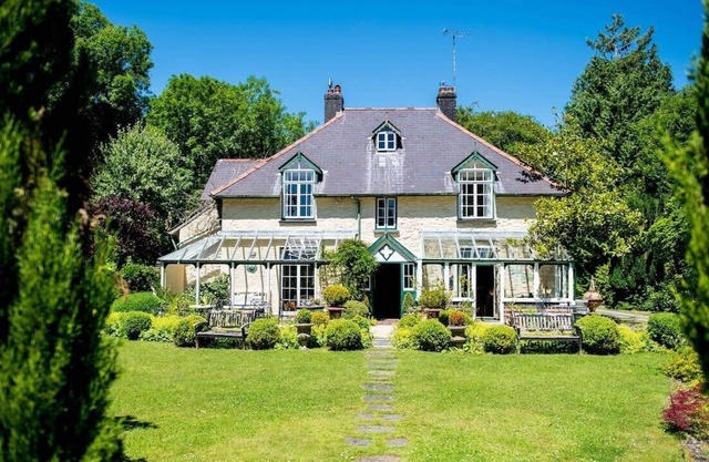 The Cors Country House, As featured in the BBC DRAMA KEEPING FAITH!
