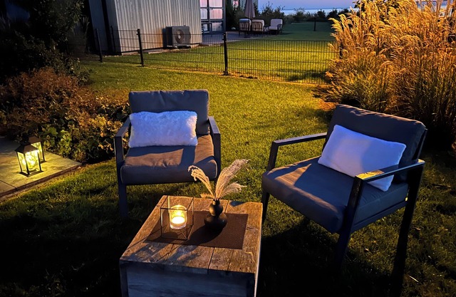 The Enkhuizer Strand Chalet WolkeSieben with fence, House No.