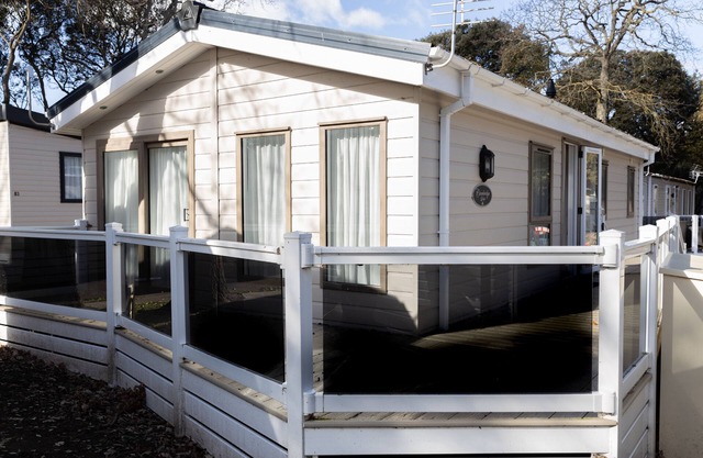 'The Escape', Sandhills Holiday Park by the beach in Mudeford