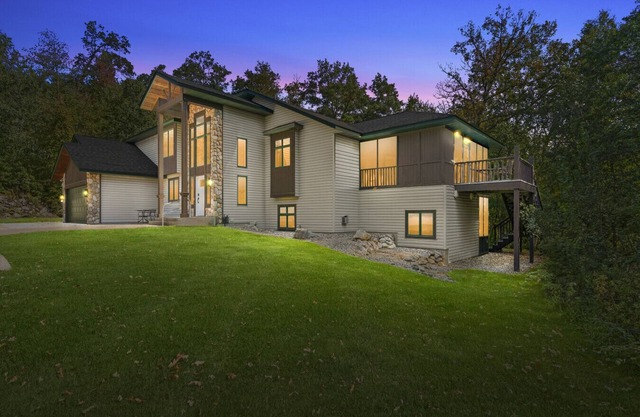 The Fairway Retreat: Spacious Family & Golf Getaway