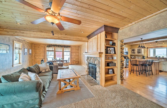 'The Farmstead' on 10 Acres w/Mountain Views!