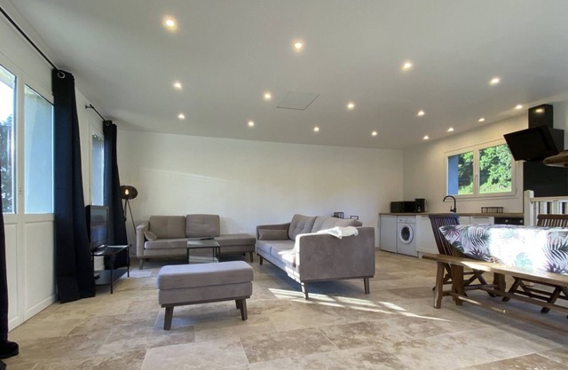 The Fiquefleuraise house