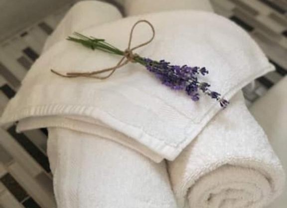 The Flagstone Boutique Inn & Suites