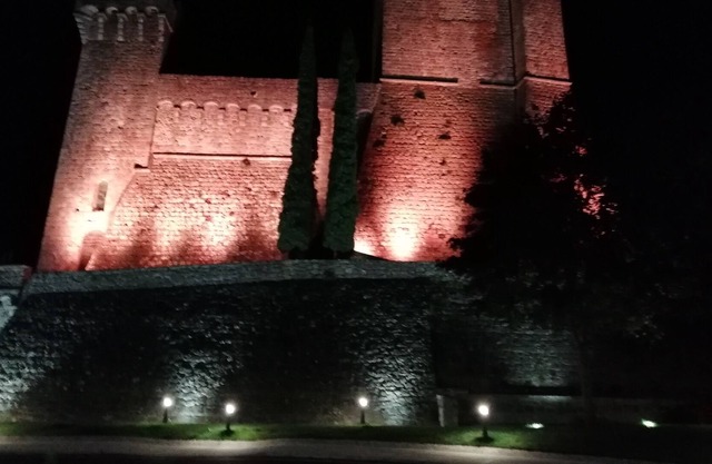 The fruit square. MOUNT AMIATA Piancastagnaio