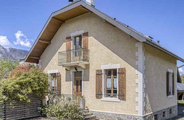 The Garden at the End of the Lake – Doussard