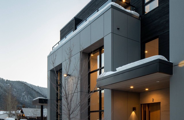 The Glenwood Townhouse Private 5 Story Luxury Residence in Downtown Jackson!