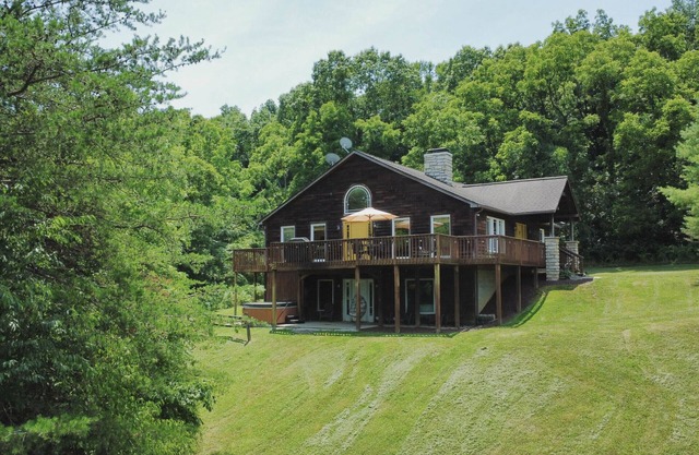 The Golden Goat Cabin