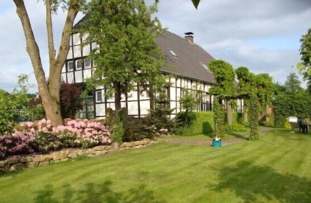 The historic listed Töddenhaus offers space for 10 people