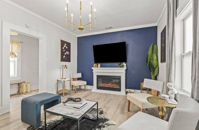The Indigo. Cozy family cottage