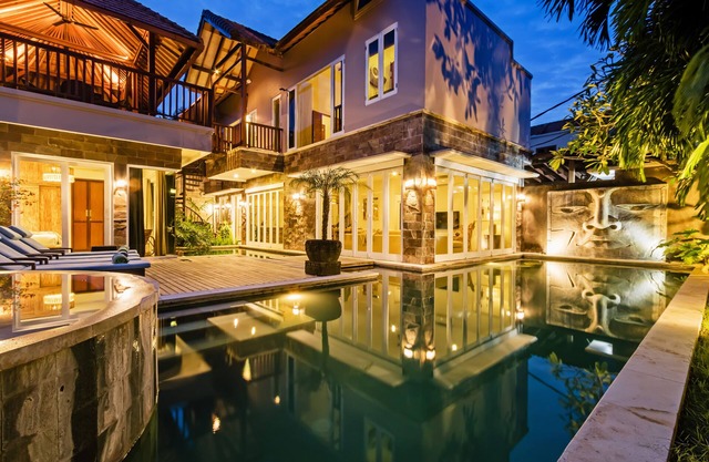 The Interlude 3 Bedroom Villa Full Staff In Prime Location