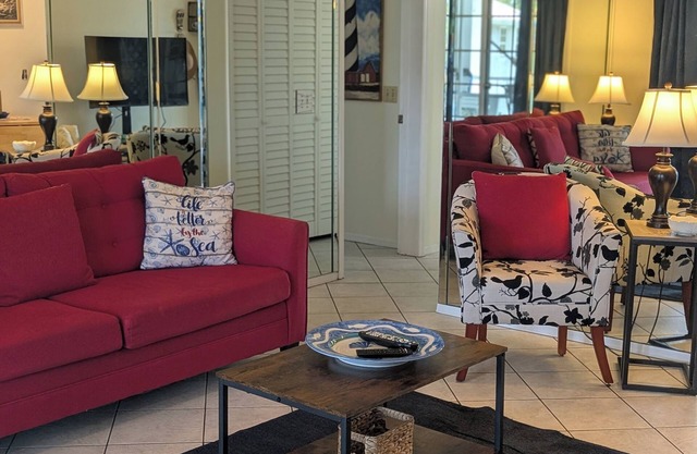 The Lighthouse 1 bedroom Pet friendly