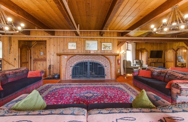 The Lodge at Little Beach