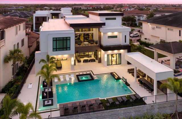 The Luxe Escape-TT474