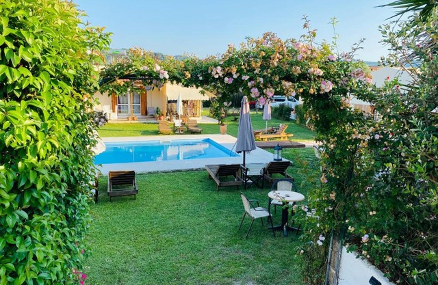 The mansion of Dionisos and Dimitras 5