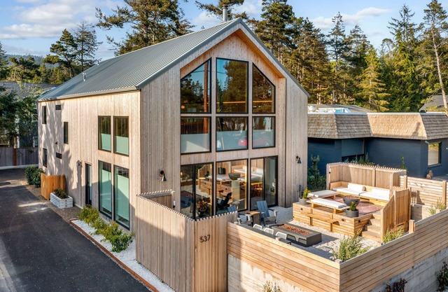 The Manzanita Abbey | 4 Bedroom
