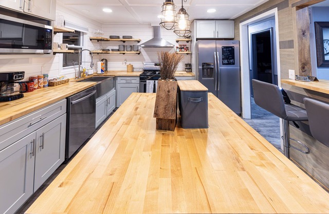 💎 The Modern FarmHouse Retreat KC ❤️Mins to Downtown!