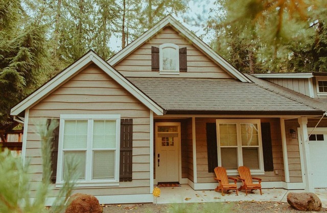 🏔 The Mt. Hood Manor - woodsy luxury by the river