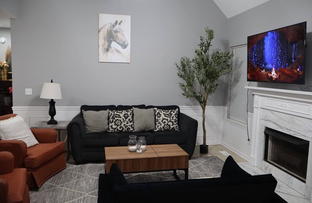 The Music and Muse House. Feel Home!