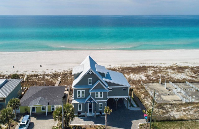 The Oasis | Luxury Gulf Front Home, Private Gulfside Pool