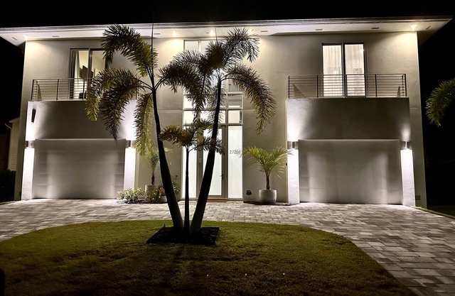 THE ONE& ONLY Villa Imperial Bonita Springs 5 minutes to the beach, 4 bed/3 bath