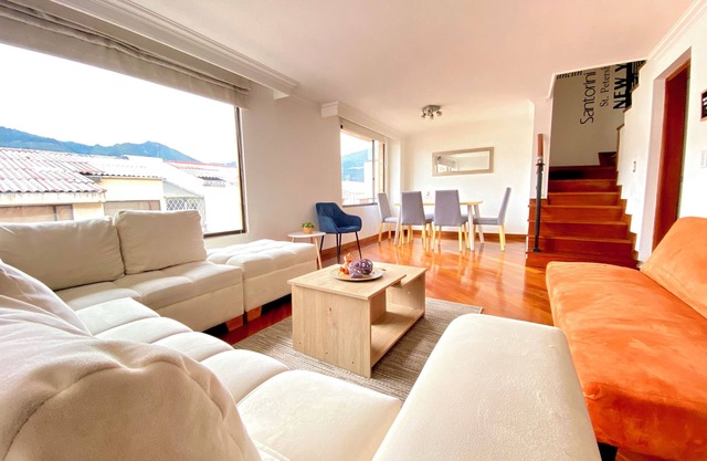 The only Penthouse at Unicentro mall best zone, less than a block from the mall.