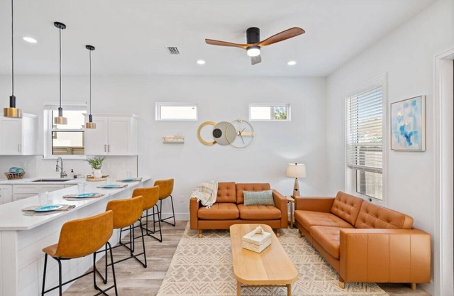 The Palms at Vincente